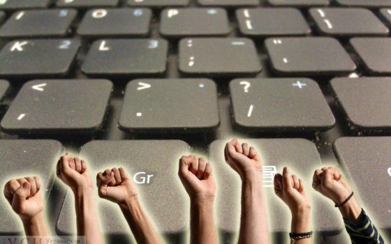 Памятник Зеленскому в Одессе, станция дирижаблей и отмена ВНО: ТОП-5 странных петиций «фото»