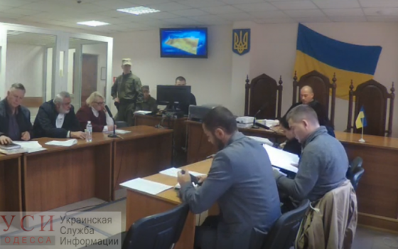 Семьи выживших в пожаре лагеря “Виктория” детей требуют 4 миллиона гривен компенсации от Одесского горсовета usionline.com Семьи выживших в пожаре лагеря “Виктория” детей требуют 4 миллиона гривен компенсации от Одесского горсовета «фото»