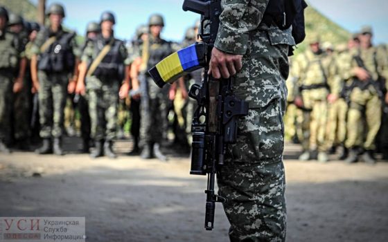 Прапорщиков и мичманов больше не будет: Зеленский подписал закон о новых воинских званиях usionline.com Прапорщиков и мичманов больше не будет: Зеленский подписал закон о новых воинских званиях «фото»