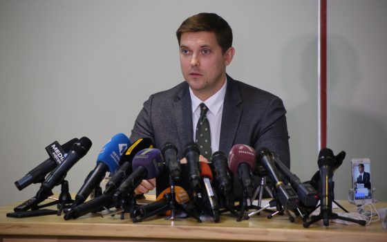 Глава ОГА Куцый: “Таможенного эксперимента” в 2020 году не будет, но бюджет на ремонт дорог вырастет usionline.com Глава ОГА Куцый: “Таможенного эксперимента” в 2020 году не будет, но бюджет на ремонт дорог вырастет «фото»