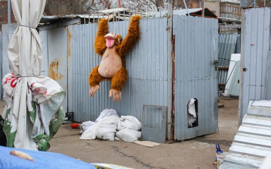 Совсем как в 90-х: блеск и нищета Киевского рынка (фоторепортаж) usionline.com Совсем как в 90-х: блеск и нищета Киевского рынка (фоторепортаж) «фото»