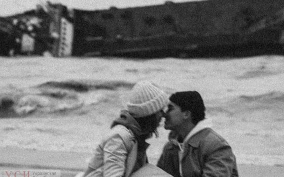 Любовь на фоне кораблекрушения: судно Delfi стало фотозоной (фото) usionline.com Любовь на фоне кораблекрушения: судно Delfi стало фотозоной (фото) «фото»