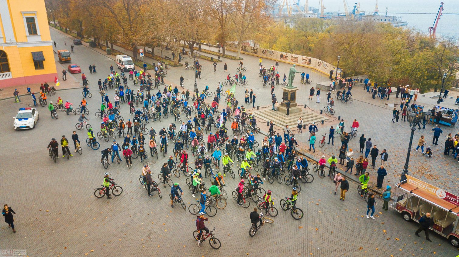Велопробег “Окрыляйся”: в Одессе из-за обрывающихся велодорожек продолжить маршрут можно только в полете (фоторепортаж, видео) «фото»