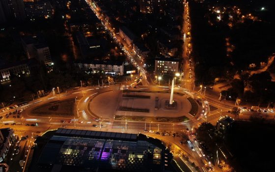 Путаница и новые правила: на площади 10 апреля поменяли знаки (фото, видео) usionline.com Путаница и новые правила: на площади 10 апреля поменяли знаки (фото, видео) «фото»