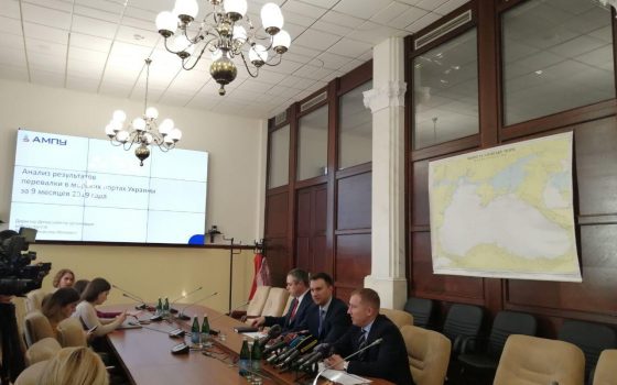 Украинские порты идут на рекорд по перевалке грузов usionline.com Украинские порты идут на рекорд по перевалке грузов «фото»