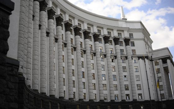 Правительство потратит 400 миллионов гривен на школьные автобусы, столовые и туалеты usionline.com Правительство потратит 400 миллионов гривен на школьные автобусы, столовые и туалеты «фото»
