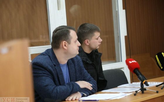 Скандал в “Світанке”: охранника агентства “Центр” отправили под домашний арест (фото) usionline.com Скандал в “Світанке”: охранника агентства “Центр” отправили под домашний арест (фото) «фото»