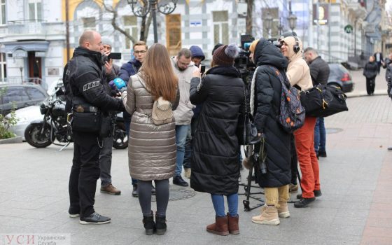 В Одессе требовали расследовать действия ГСЧС во время пожара в “Токио Стар” (фото) «фото»