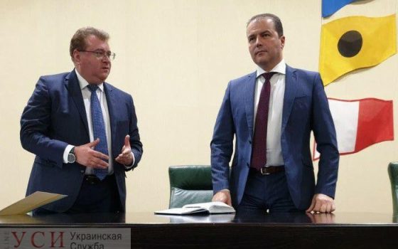 В порту “Южный” представили нового руководителя: ранее он возглавлял порт Мариуполя usionline.com В порту “Южный” представили нового руководителя: ранее он возглавлял порт Мариуполя «фото»