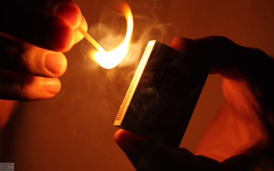 На Армейской подожгли чайный магазин (видео) usionline.com На Армейской подожгли чайный магазин (видео) «фото»