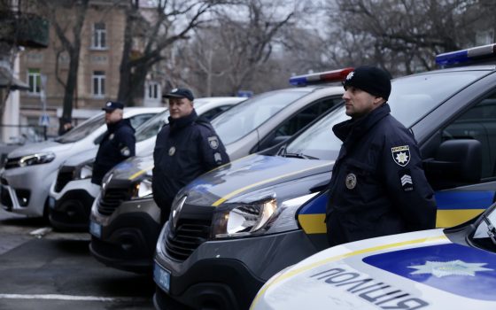 Одесские полицейские получили 15 автомобилей и технику из Киева, а также от одесских областного и городского советов (фото) «фото»