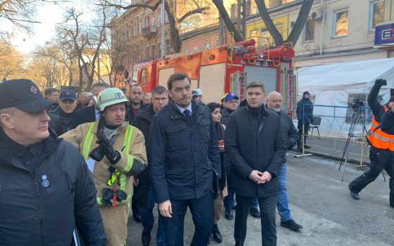 На Троицкую на место пожара приехал премьер Гончарук (фото, видео) ОБНОВЛЕНО «фото»