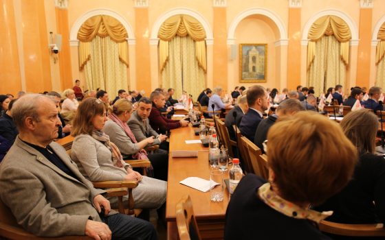 В Одессе 45 проектов внесли прямо на сессии горсовета: больше всего глава земельной комиссии и мэр «фото»