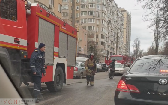 На Говорова горит общежитие Политеха (видео) ОБНОВЛЕНО usionline.com На Говорова горит общежитие Политеха (видео) ОБНОВЛЕНО «фото»
