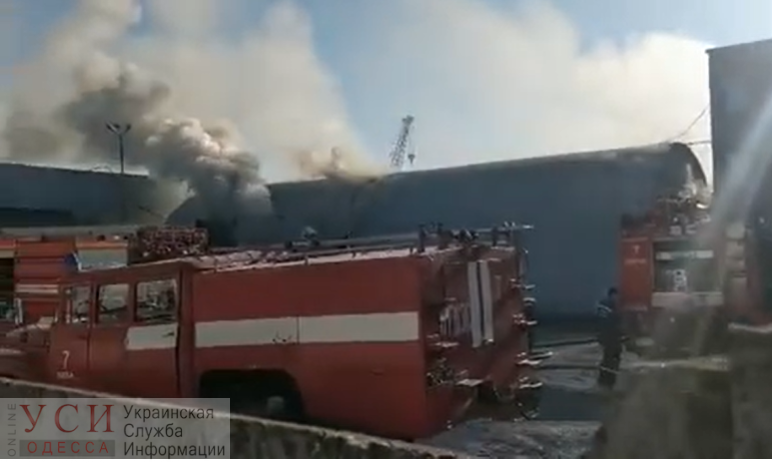 В районе промрынка “7-й километр” горят склады (видео) ОБНОВЛЕНО «фото»