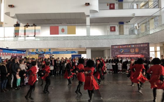 На Одесском морвокзале состоялась международная ярмарка: собранные деньги передадут роддому и детской больнице (фоторепортаж) usionline.com На Одесском морвокзале состоялась международная ярмарка: собранные деньги передадут роддому и детской больнице (фоторепортаж) «фото»