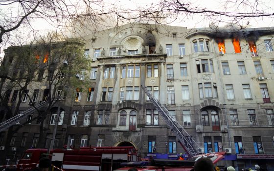 Жителей соседних домов с колледжем на Троицкой отселяют в гостиницы ОБНОВЛЕНО usionline.com Жителей соседних домов с колледжем на Троицкой отселяют в гостиницы ОБНОВЛЕНО «фото»