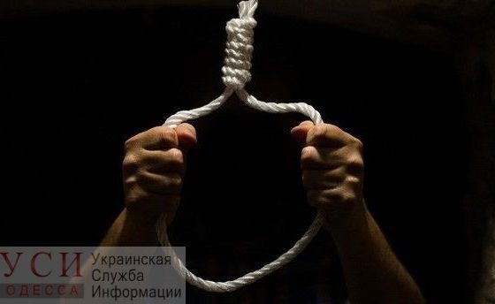 Студент Измаильского гуманитарного университета был найден повешенным в общежитии usionline.com Студент Измаильского гуманитарного университета был найден повешенным в общежитии «фото»
