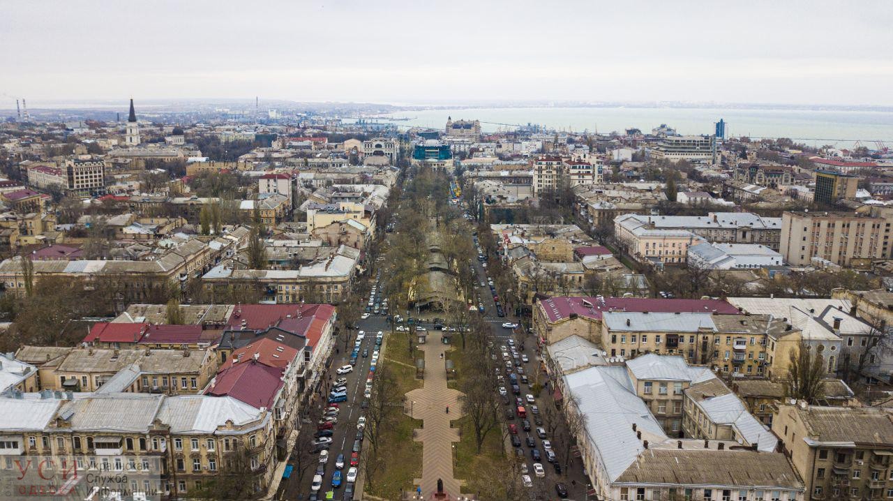 В Одессе в последний день перед сессией отложили вопрос новых правил застройки центра города и Французского бульвара «фото»