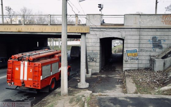 Часть Одессы оказалась обесточена из-за пожара в помещениях “Укрзалiзницi” на станции “Чумка” (фото) usionline.com Часть Одессы оказалась обесточена из-за пожара в помещениях “Укрзалiзницi” на станции “Чумка” (фото) «фото»