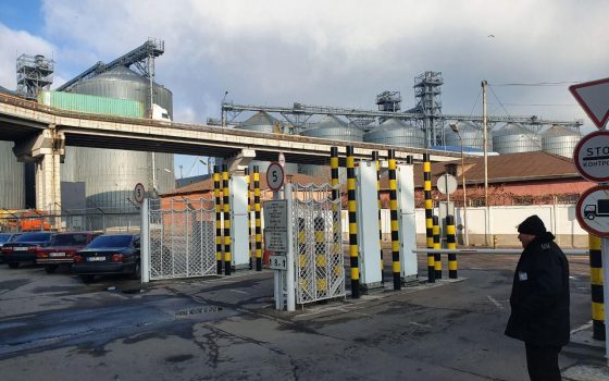 Бюджет Одесского порта ушел в минус: руководство урезало себе зарплаты и пересмотрело схемы аренды буксиров usionline.com Бюджет Одесского порта ушел в минус: руководство урезало себе зарплаты и пересмотрело схемы аренды буксиров «фото»