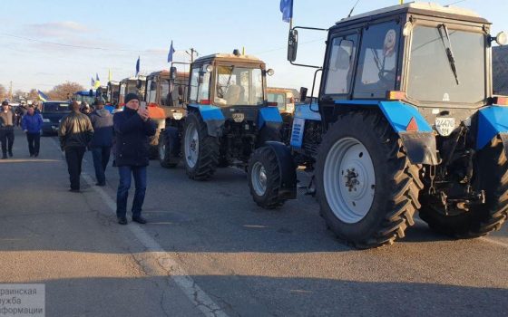 Противники земельной реформы заблокировали украинско-молдавскую границу (фото) usionline.com Противники земельной реформы заблокировали украинско-молдавскую границу (фото) «фото»