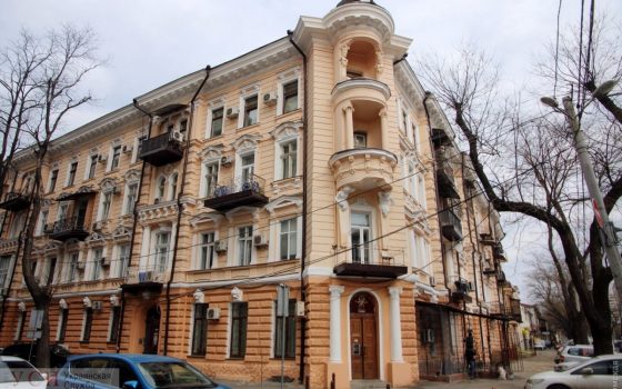 Выставка, посвященная театральным работам одесского художника, откроется на Маразлиевской «фото»