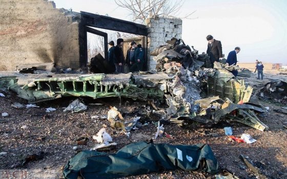 Украинский пассажирский самолет МАУ потерпел крушение в Иране: все пассажиры погибли, – МИД (фото, видео) ОБНОВЛЯЕТСЯ usionline.com Украинский пассажирский самолет МАУ потерпел крушение в Иране: все пассажиры погибли, – МИД (фото, видео) ОБНОВЛЯЕТСЯ «фото»
