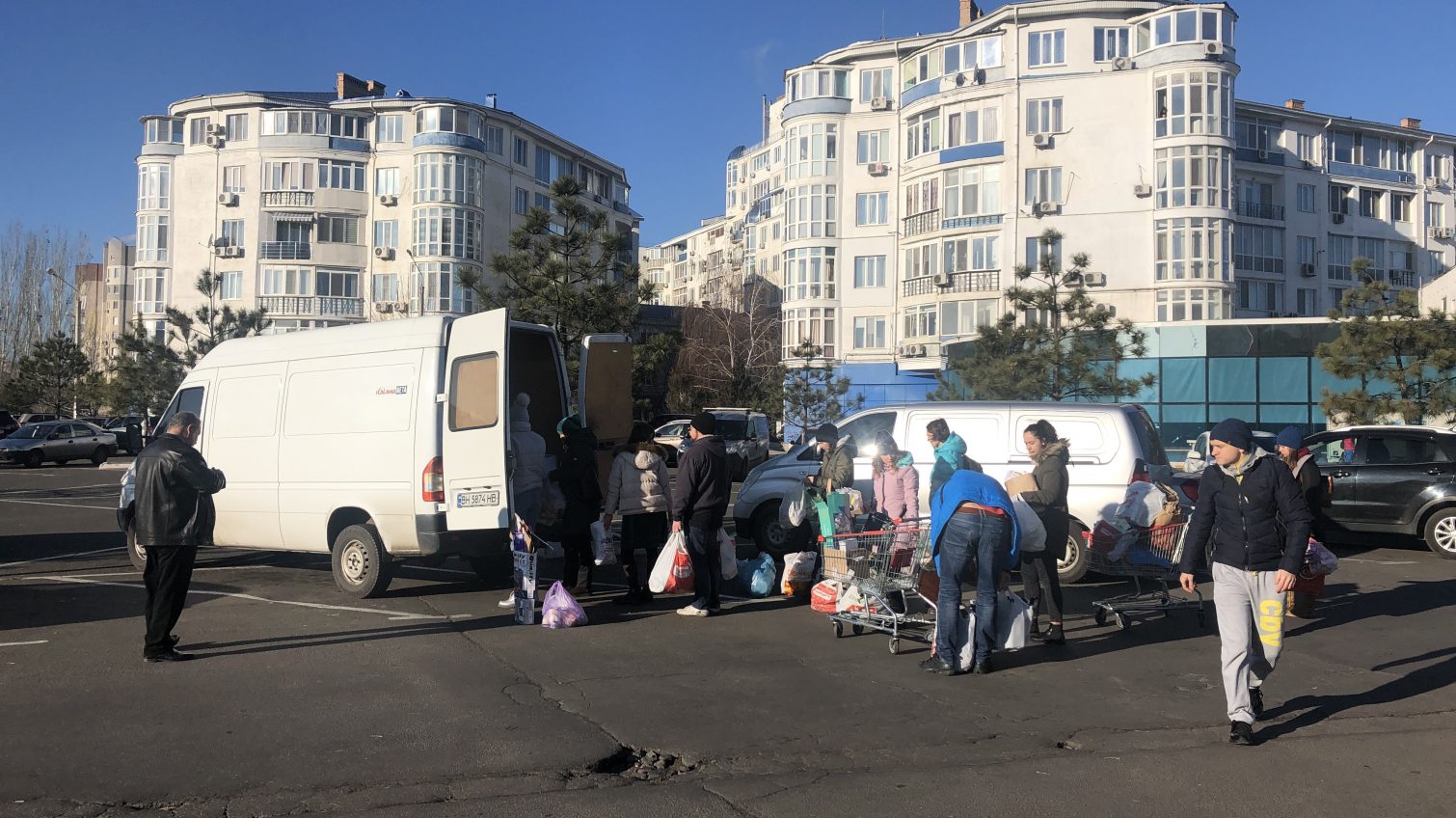 По Одессе едет “Экомаршрут”: одесситы сдают вторсырье на переработку (фото) «фото»