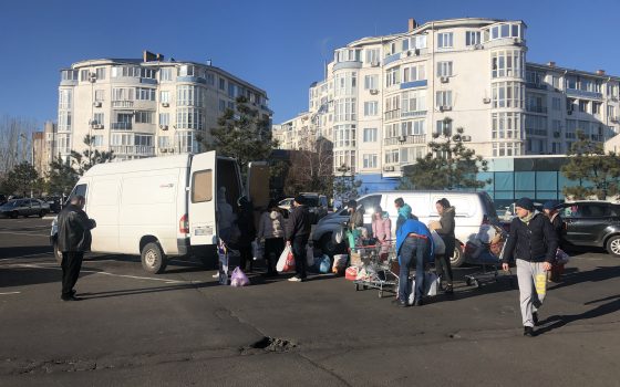 По Одессе едет “Экомаршрут”: одесситы сдают вторсырье на переработку (фото) «фото»