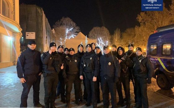 В новогоднюю ночь патрульные выехали больше чем на тысячу вызовов (фото) «фото»