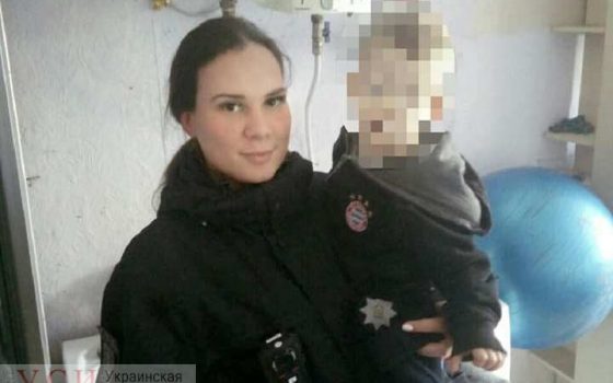 Звали на помощь и плакали: в Одессе мать закрыла двоих детей и ушла гулять (фото) usionline.com Звали на помощь и плакали: в Одессе мать закрыла двоих детей и ушла гулять (фото) «фото»