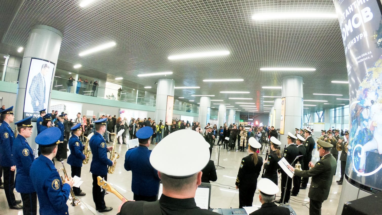 В Одесском аэропорту прошел концерт в память о донецких киборгах (фото, видео) «фото»