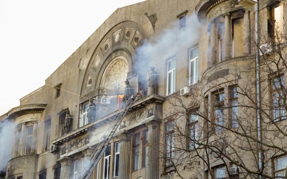 Трагический пожар на Троицкой: суд арестовал вагонку и лестничную отделку из ДСП usionline.com Трагический пожар на Троицкой: суд арестовал вагонку и лестничную отделку из ДСП «фото»