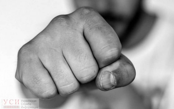 Троих полицейских Киевского райотдела будут судить за избиение подозреваемого «фото»