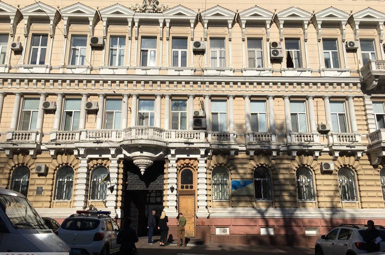Фасад здания одесской полиции, где обваливался потолок, отреставрируют за 21 миллион «фото»