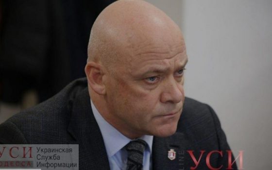 Копеечка к копеечке: дочь подарила Труханову подарок за 600 тысяч гривен «фото»