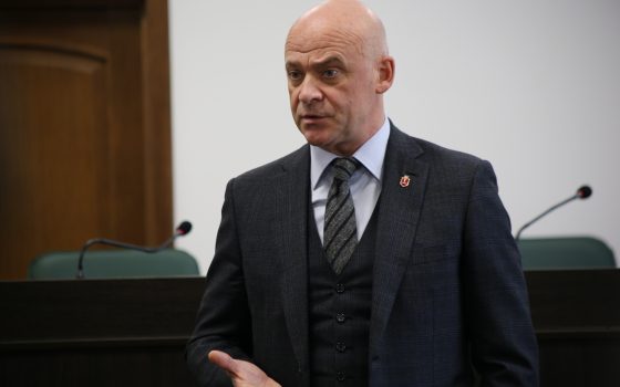 Труханов снова “проехался” по активистам и назвал их террариумом единомышленников «фото»