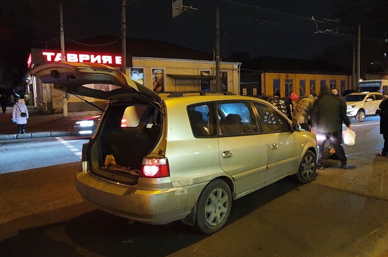 На Молдаванке автомобиль сбил женщину на переходе «фото»