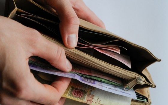 Правительство выделит почти 6 миллиардов на сельские школы и премии учителям «фото»