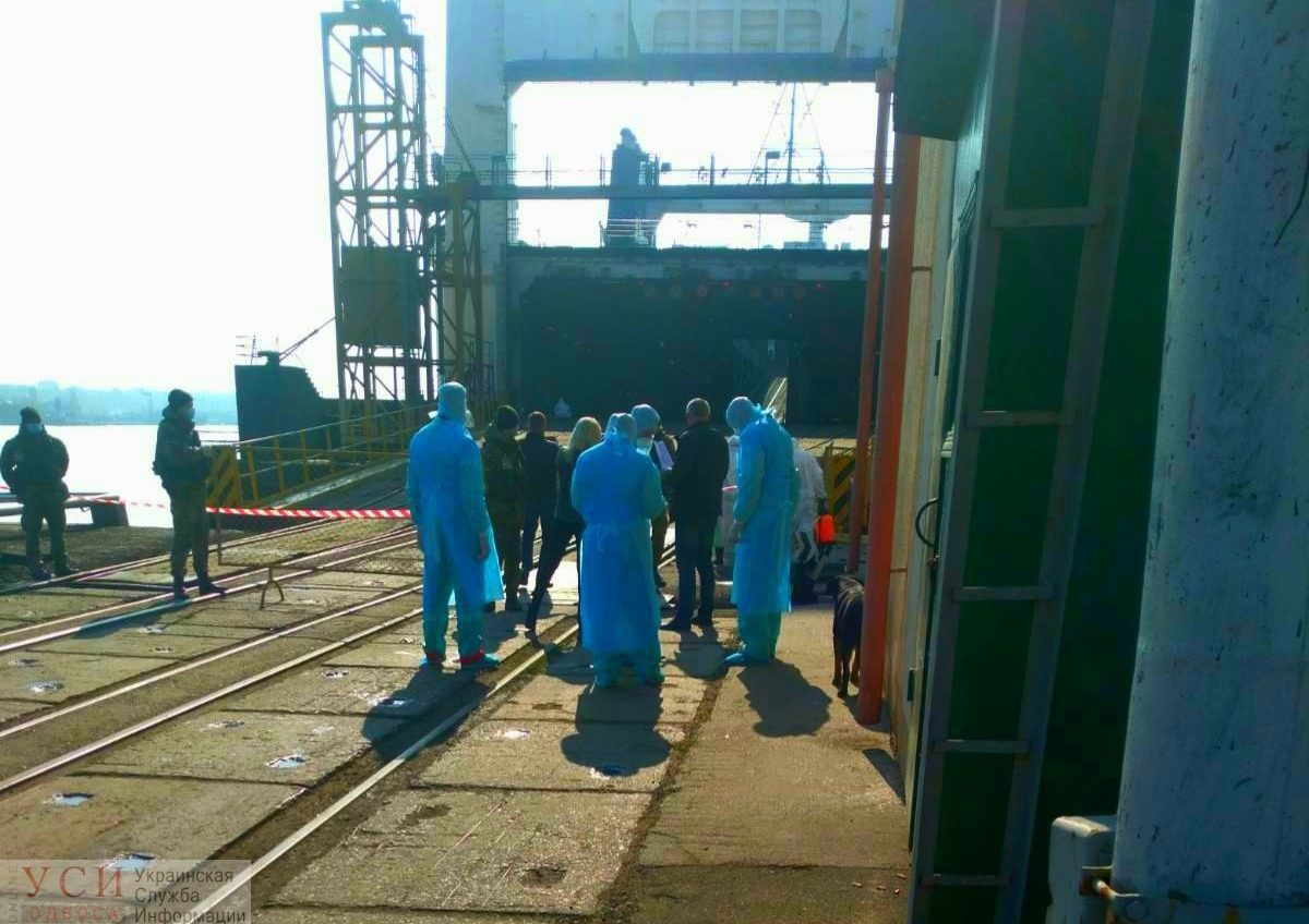 В Черноморском порту провели учения по обнаружению коронавируса (фото) «фото»