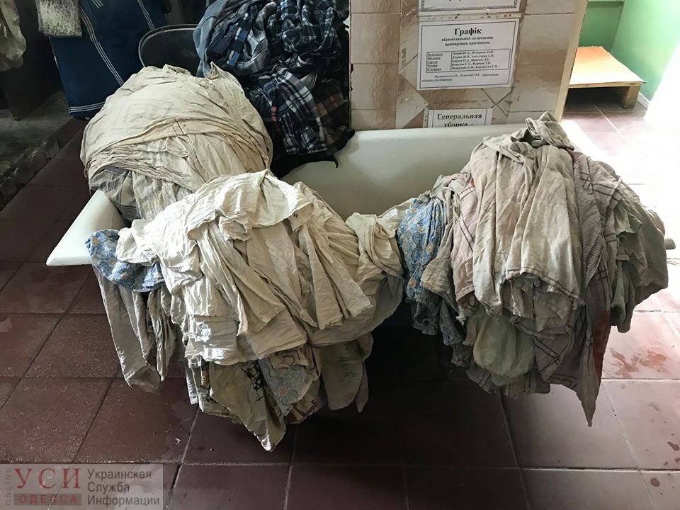 Неприятный запах, несвежее белье и ругань: правозащитники проверили психоневрологический интернат в Одесской области (фото) «фото»