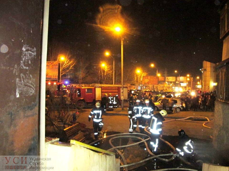 В высотке на Таирова вспыхнул пожар: загорелась электрощитовая на 15 этаже (фото) ОБНОВЛЕНО «фото»