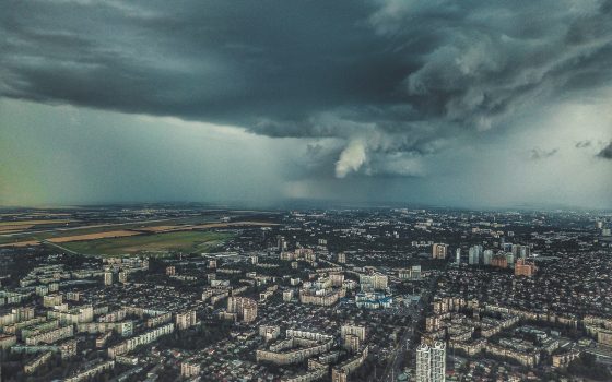 По всей Украине объявлен желтый уровень опасности: в Одессе и области порывы ветра достигнут 24 м/с usionline.com По всей Украине объявлен желтый уровень опасности: в Одессе и области порывы ветра достигнут 24 м/с «фото»