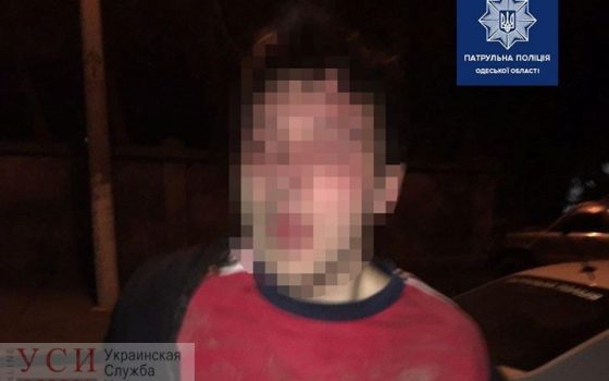 В Одессе пьяный парень повредил четыре автомобиля и не смог объяснить, почему «фото»