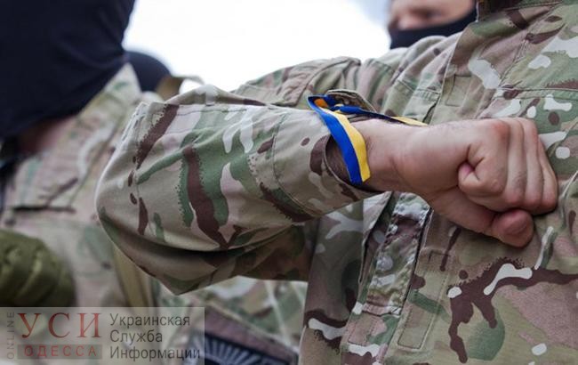 Добровольцы, воевавшие в зоне АТО, получат статус участников боевых действий, – премьер «фото»
