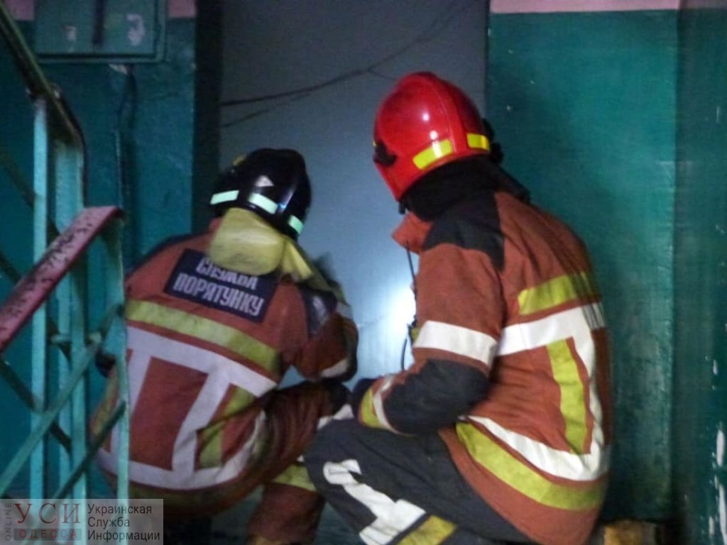 В Одессе горела квартира в девятиэтажке «фото»