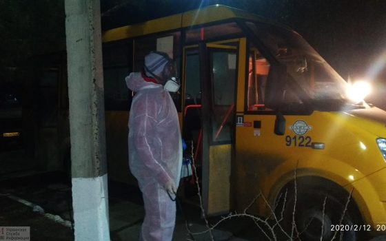 В Белгороде-Днестровском объявили войну коронавирусу: в маршрутках проводят санобработку (фото) «фото»