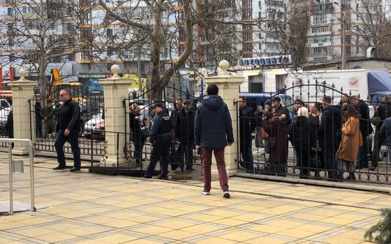 ЧП в Приморском суде Одессы: захват заложников, людей эвакуировали из-за гранаты у подсудимого (видео, трасляция) ОБНОВЛЕНО «фото»