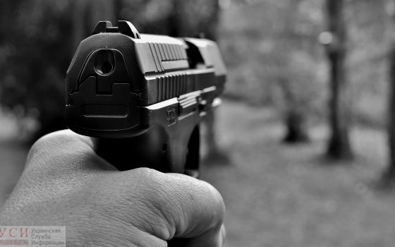 Стрельба в парикмахерской на Таирова: ранена женщина (фото, видео) usionline.com Стрельба в парикмахерской на Таирова: ранена женщина (фото, видео) «фото»